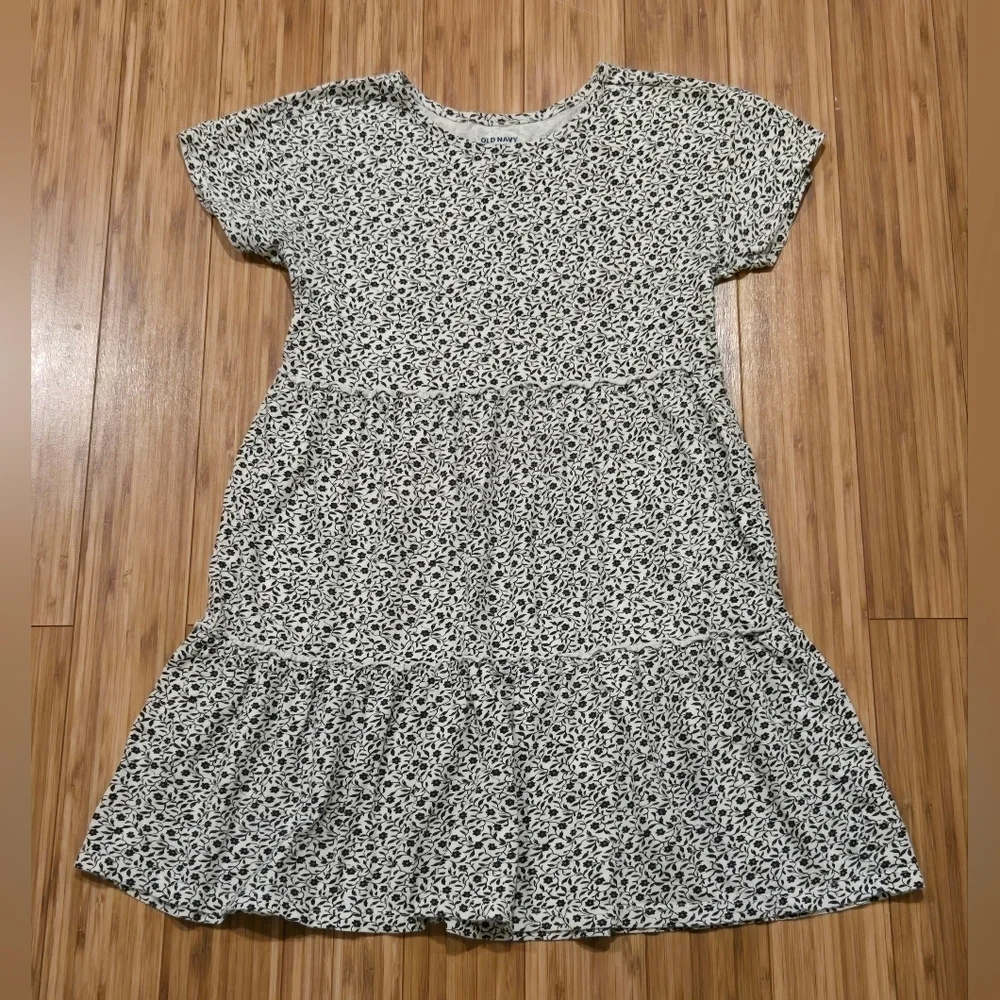 NWOT Old Navy Floral Print Dress